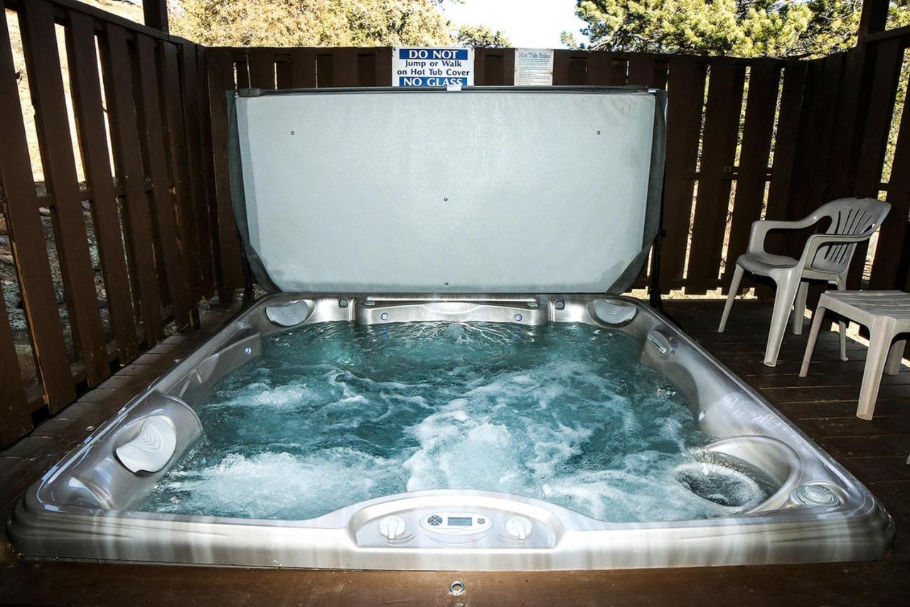 Lazy R Cottages With Hot Tubs By Rocky Mountain Resorts 에스테스 파크 객실 사진